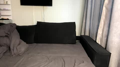 mirandakiss  online show from April 21, 2:37 am