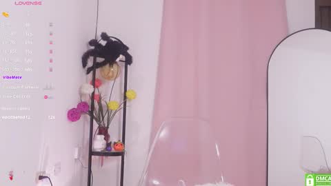 MIRANDA HERNANDEZ online show from October 29, 6:04 am