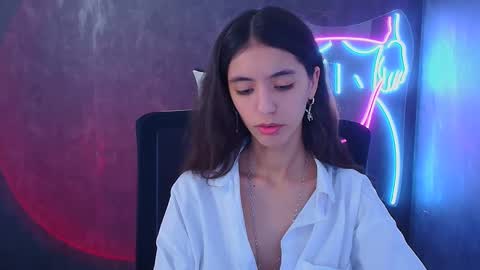 Miri online show from December 5, 3:01 pm