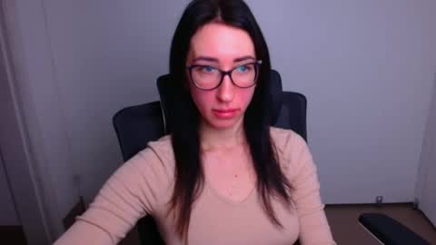 Mariam online show from December 5, 7:18 am