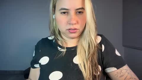 mirilinda online show from April 3, 4:08 am