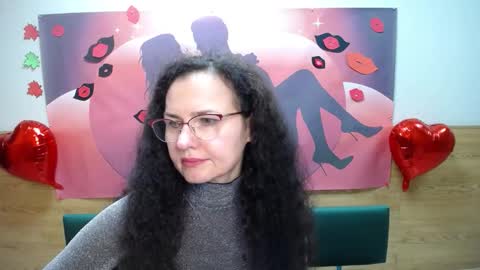 Miroslava Happi online show from October 12, 6:17 am