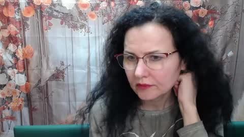 Miroslava Happi online show from April 2, 5:37 am