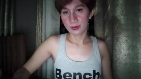 its me kizzy online show from December 1, 1:31 pm