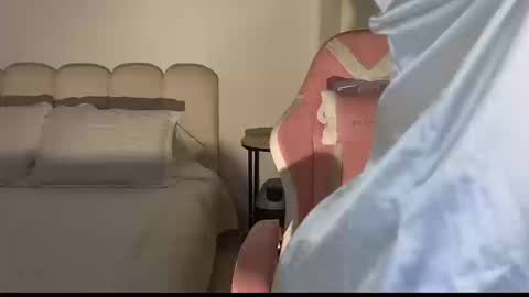 Shell online show from January 17, 5:22 pm