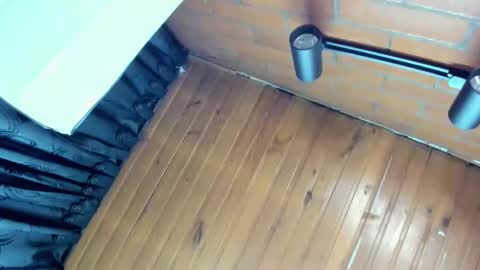 Rachell  Mishelle online show from April 20, 5:21 am