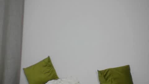 Elora online show from February 1, 2:41 am