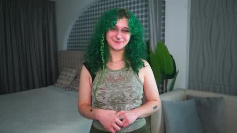 Kate online show from April 29, 5:07 pm