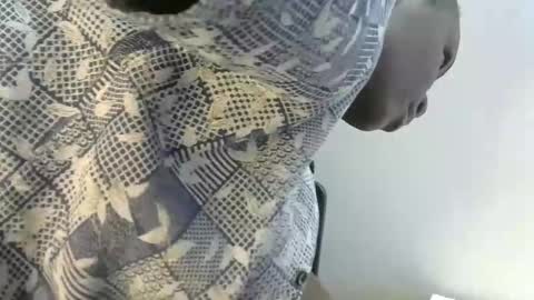 miss440 online show from September 23, 9:36 am