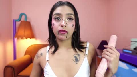 Snapshot of miss___sabrina chatting on October 22, 6:31 pm Sabrina online show from October 22, 6:31 pm
