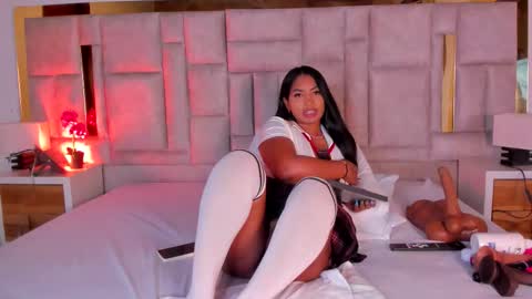 Miss Abigail  online show from November 29, 4:03 pm