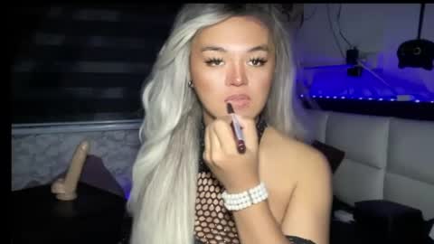 Call me  Miss Antonette  online show from August 3, 2:13 am