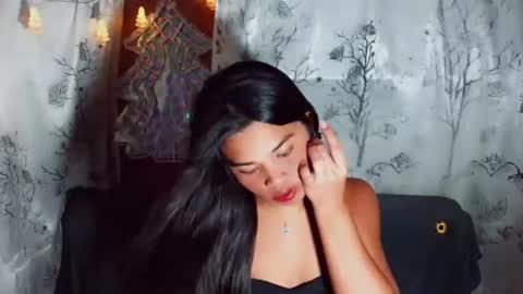 Bellah online show from April 18, 7:07 pm