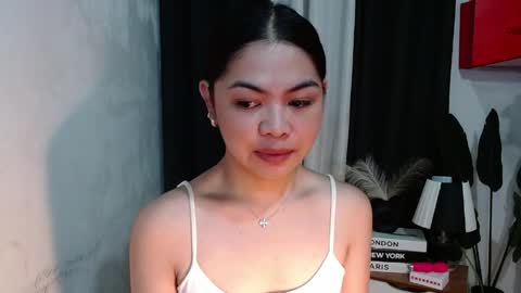 Briella online show from May 6, 9:21 pm