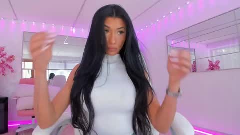 miss_diamond__ online show from April 27, 7:50 am