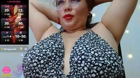 Snapshot of miss_evoleth2 chatting on October 24, 4:30 pm Miss Evoleth online show from October 24, 4:30 pm