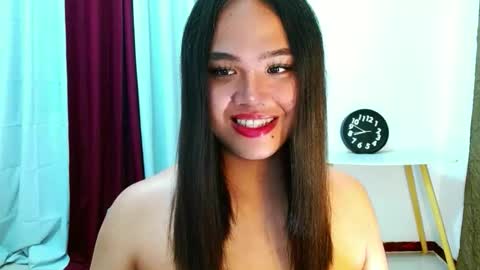 Lara online show from September 21, 8:02 pm