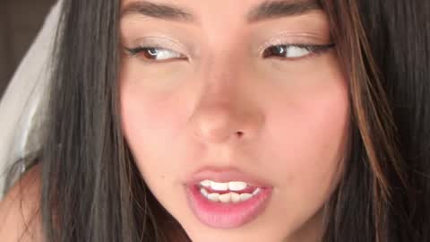 Snapshot of miss_galaxxia chatting on February 6, 12:11 am  Elisabeth  IG galax xxia       online show from February 6, 12:11 am