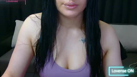 Jaquelinee online show from April 19, 3:07 am