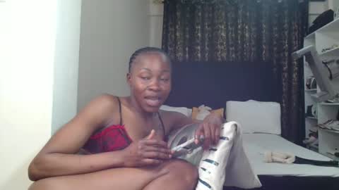 Miss Kiarrafit online show from January 13, 2:36 pm