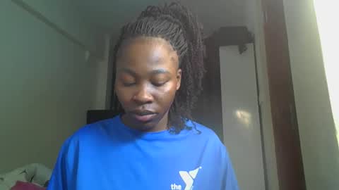 Miss Kiarrafit online show from November 28, 7:54 pm