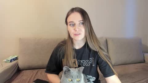 Kitty online show from January 9, 2:17 am