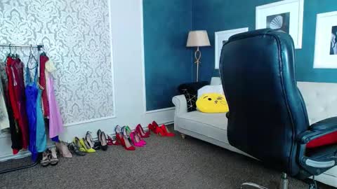 Miss Kora online show from November 27, 5:15 am