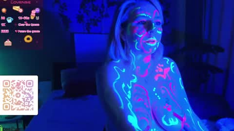 miss_lisaa online show from April 2, 3:36 am