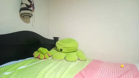 ly independent model online show from February 21, 8:40 am