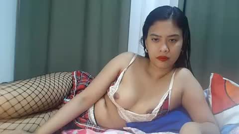 miss_merryjude01 online show from July 10, 9:58 am
