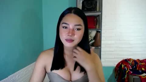 Precious online show from March 27, 11:00 am