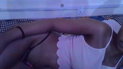 miss_rihanna2 online show from January 15, 7:33 pm