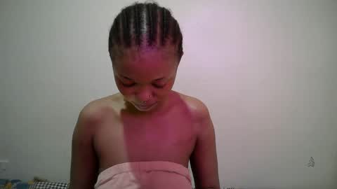 miss_rihanna2 online show from March 30, 9:09 am