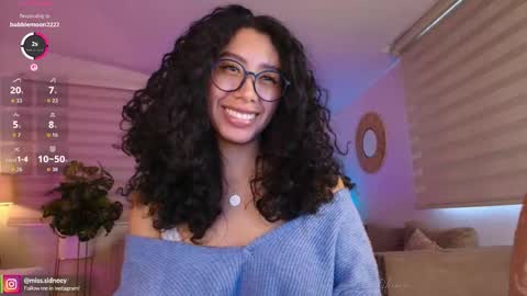 Amy Olivera online show from June 5, 1:38 pm
