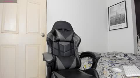 miss_soffi1 online show from October 24, 10:43 pm