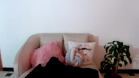 Sophie online show from April 10, 2:06 am