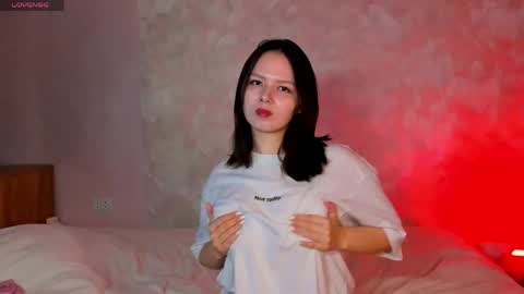 JULIE online show from April 19, 10:16 am