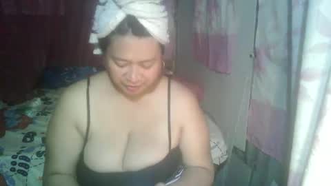 miss v0lcan0 online show from October 27, 12:38 pm