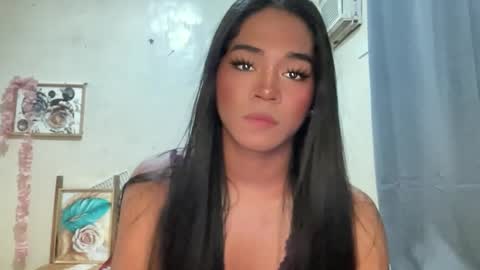 miss_veron_xoxo online show from April 16, 5:40 am