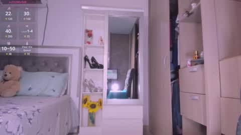 Ameliahs online show from March 1, 6:03 am