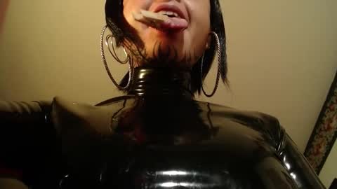 Anarkitten  online show from September 13, 3:31 am