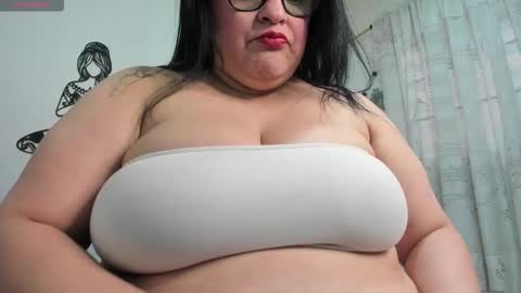 BARBARA follow me instagran missbarbieho  online show from December 18, 3:29 pm