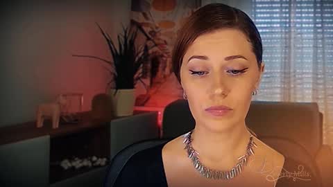 The divine Beverly online show from March 3, 12:56 pm