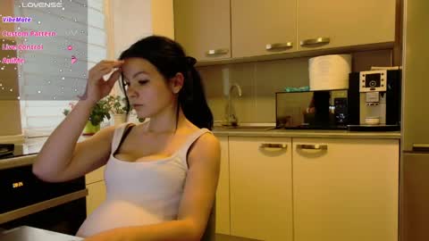 missbya online show from May 8, 5:35 am