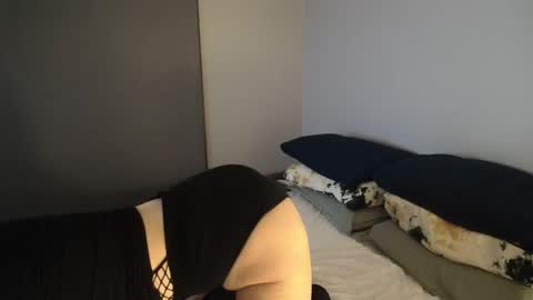 MissCarmilla444 online show from January 12, 1:45 am