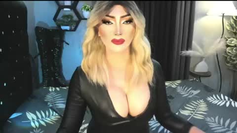 PRIESTESS CHANNEL online show from July 12, 2:48 am