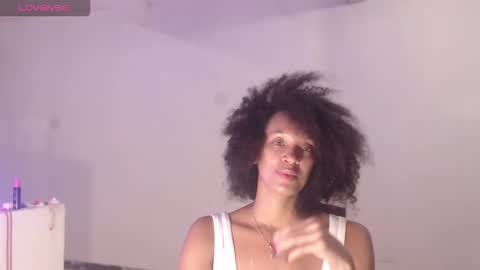 Donna di Diamanti online show from November 1, 12:00 am