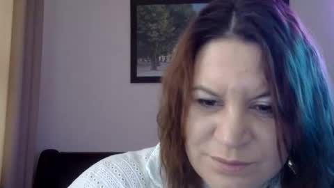 missis_laura online show from February 13, 2:20 pm