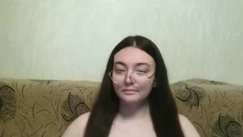 missis mona online show from January 8, 8:09 am