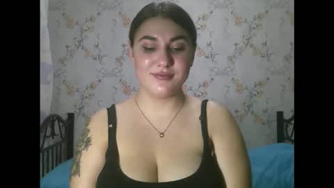 Snapshot of misskiss878 chatting on October 26, 2:01 am Lisa online show from October 26, 2:01 am